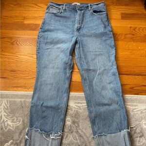 Abercrombie & Fitch Light Blue Cropped Jeans